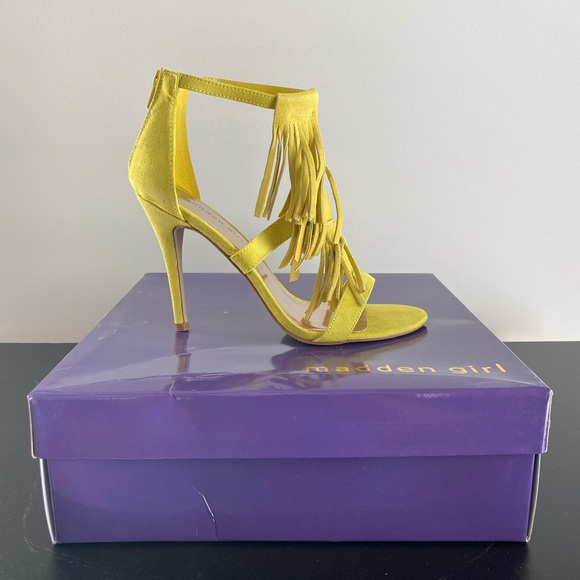 Madden Girl Demiii Yellow Citron Fringe Heels - Picture 1 of 5